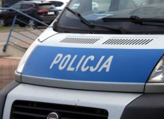 Nietrzeźwi rodzice opiekowali się dziećmi