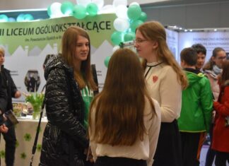 Zachęcają ósmoklasistów do kontynuowania edukacji w Mysłowicach