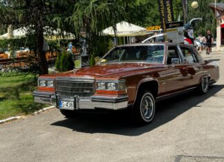 Sierpniowe spotkanie z klasykami motoryzacji