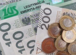 Czerwcowa waloryzacja w ZUS. Na kontach emerytalnych przybędą tysiące złotych fot. ZUS