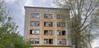 Charakterystyczny budynek zniknie z krajobrazu Mysłowic. [fot. Bogumił Stoksik]