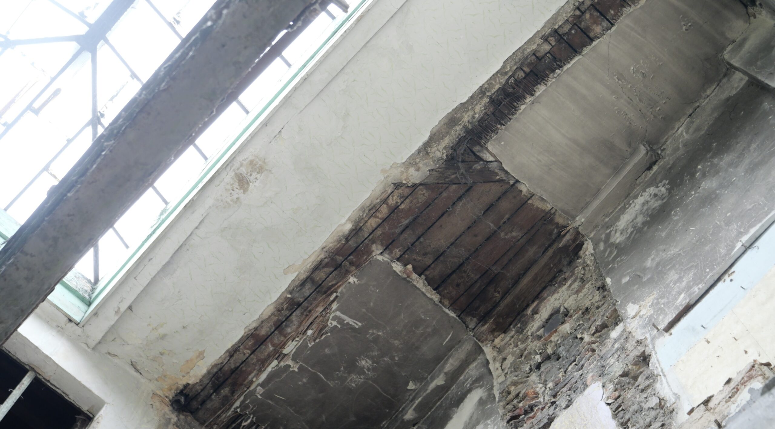 Trwają prace przy Bytomskiej 27a. Budynek przejdzie ogromną metamorfozę. 