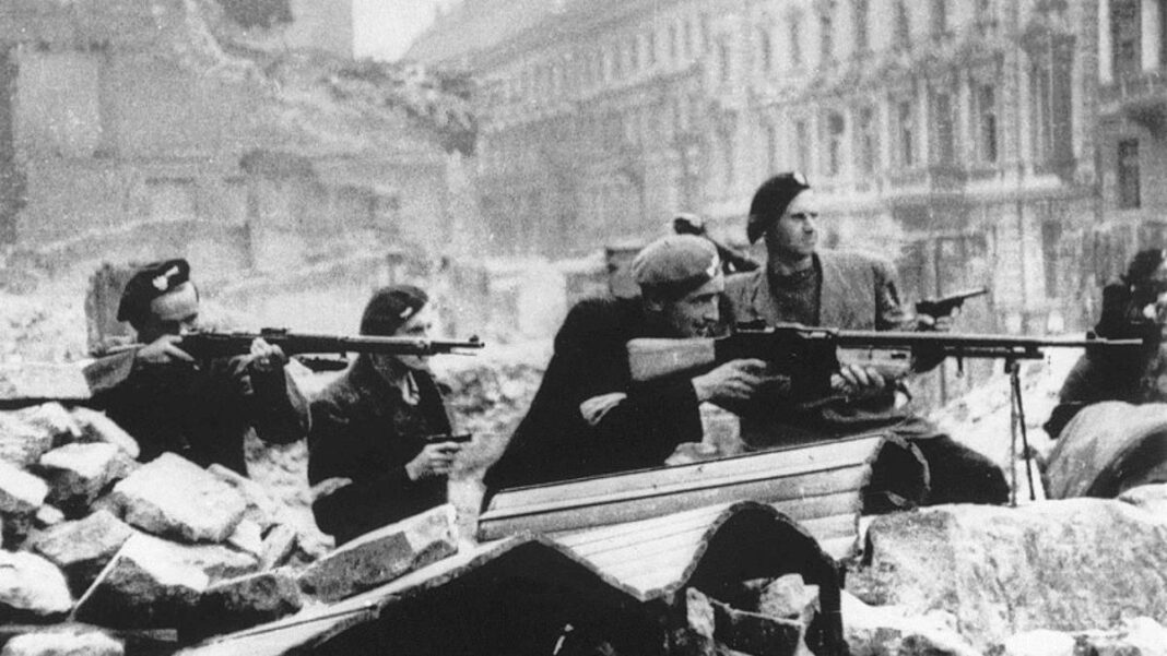 5c9e2f1757ffd-1024px-warsaw-uprising-by-tomaszewski-mazowiecka-1