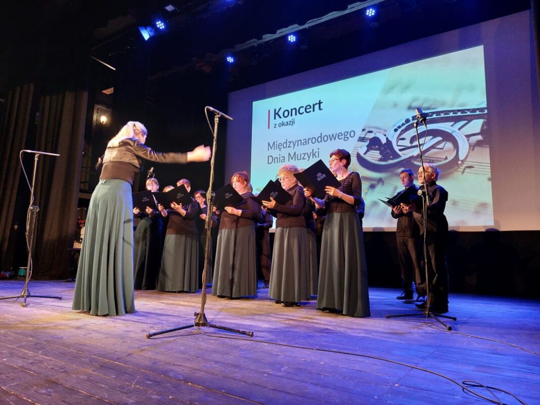 244370697_4262063427225820_7432652412881384461_n