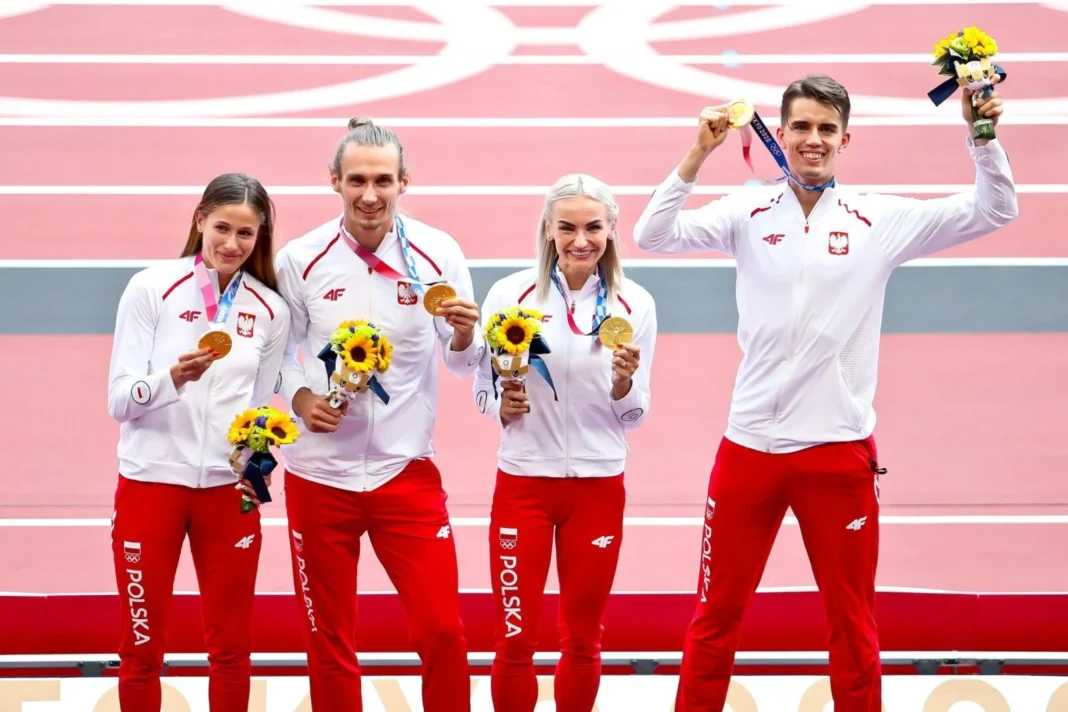 556954190_1105260321763614_204784980340998359_n-1600x1067