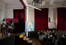 Spektakl „Przyszłość” w I LO