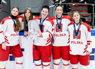 Srebrny medal reprezentacji Polski U18. W kadrze uczennice z II LO w Mysłowicach