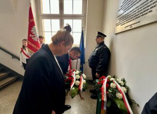 Oddali hołd „Żołnierzom Wyklętym” w I LO