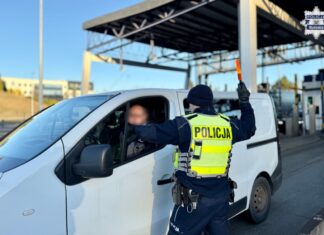 Akcja „Trzeźwość” na A4. Dwóch nietrzeźwych kierowców zatrzymanych