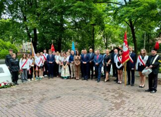 Hołd dla Powstańców w Mysłowicach