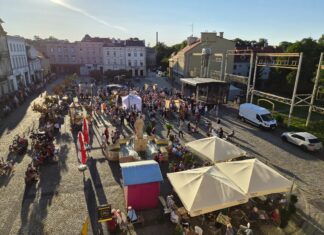 Mysłowicki Rynek roztańczył Wojciech Gąssowski