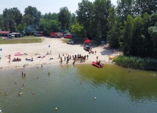 Strażacy ćwiczyli ratownictwo wodne na kąpielisku Hubertus